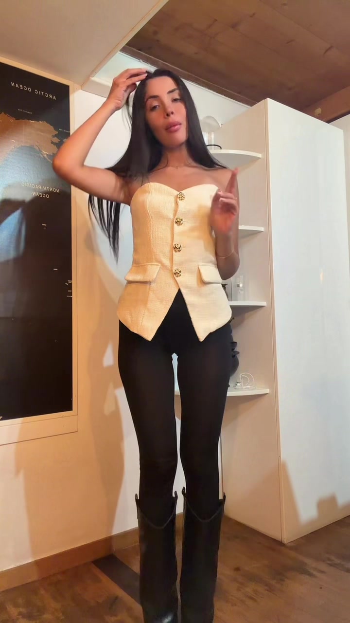 @Nicoleee__