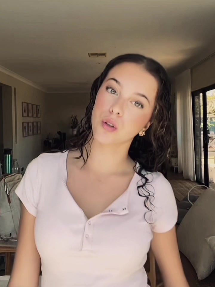 @Liv 𑁤