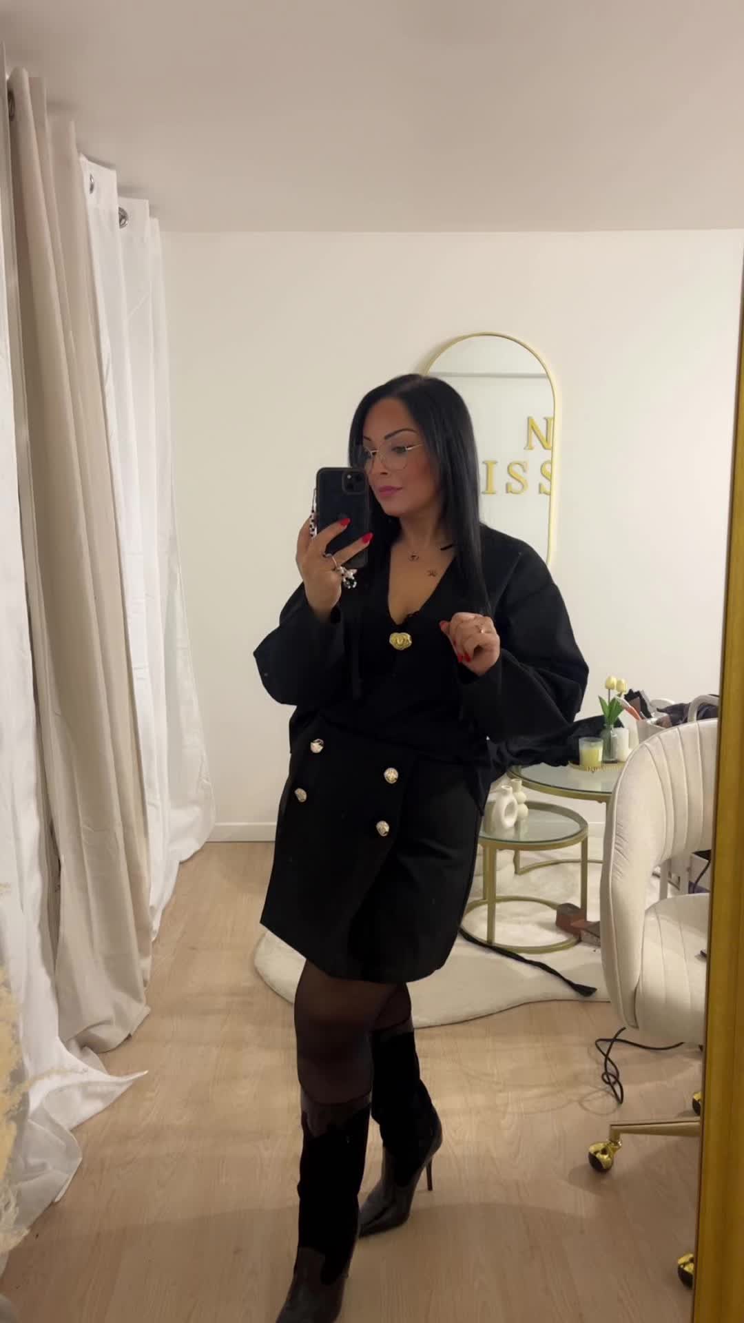 @Henda femme forte