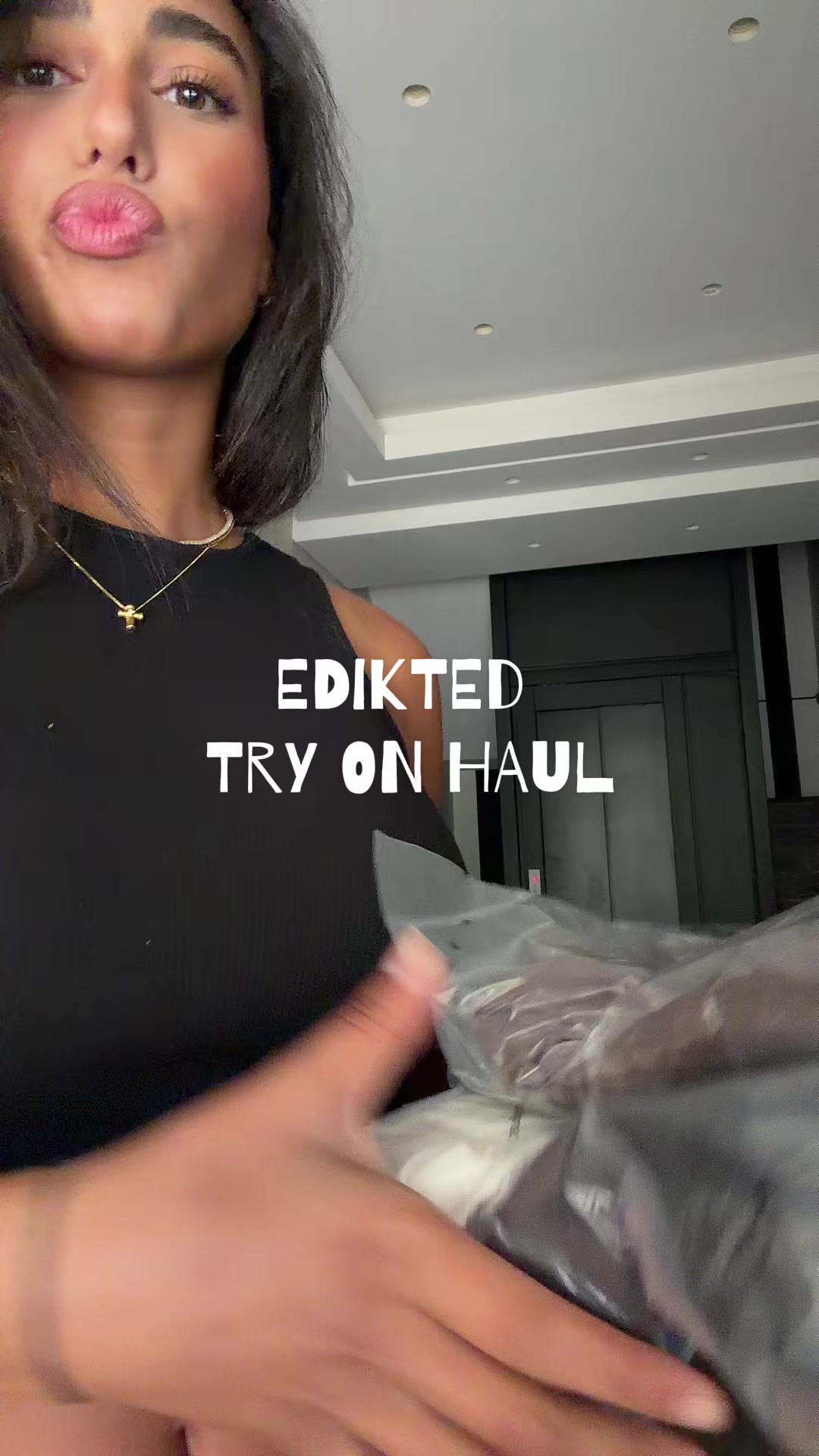 @esther