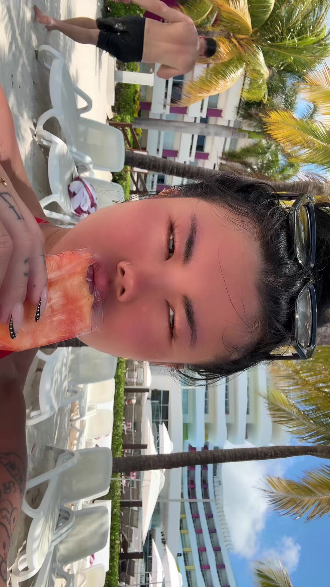 @Em