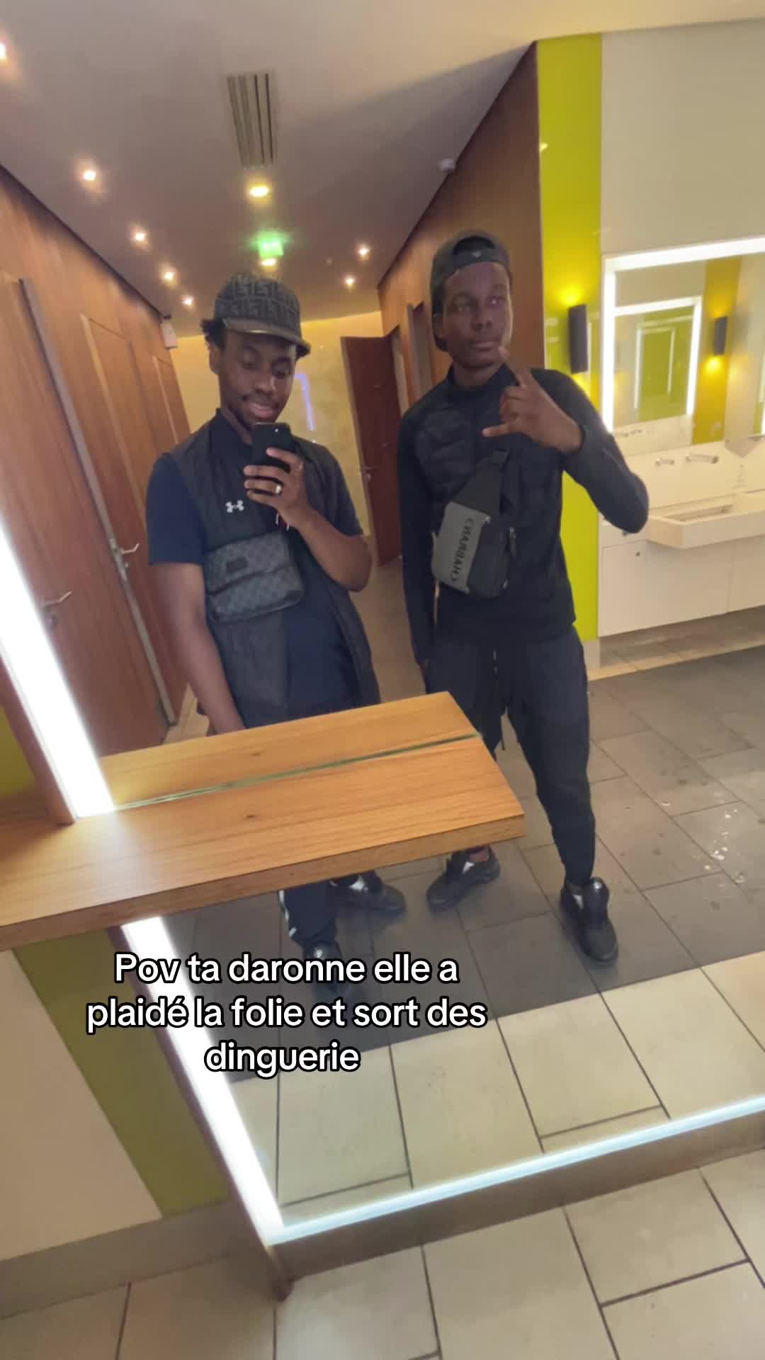 @badmarron_220