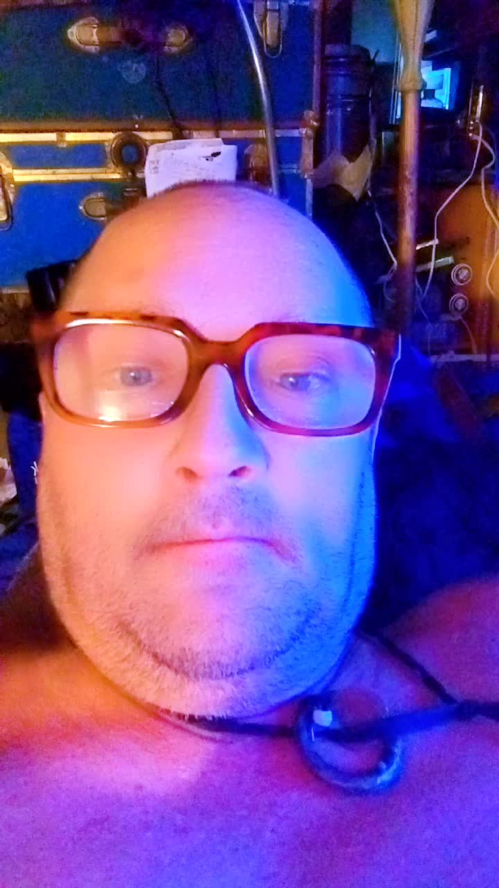 @Robert spakes bigsexy60