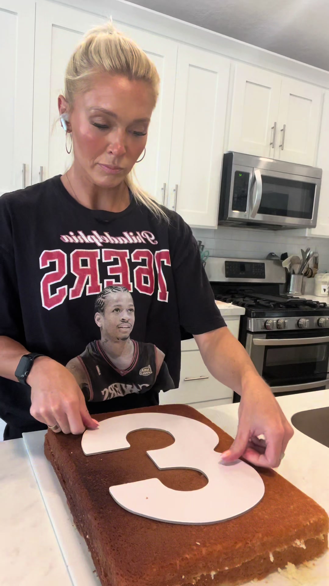 @The Blonde who Bakes