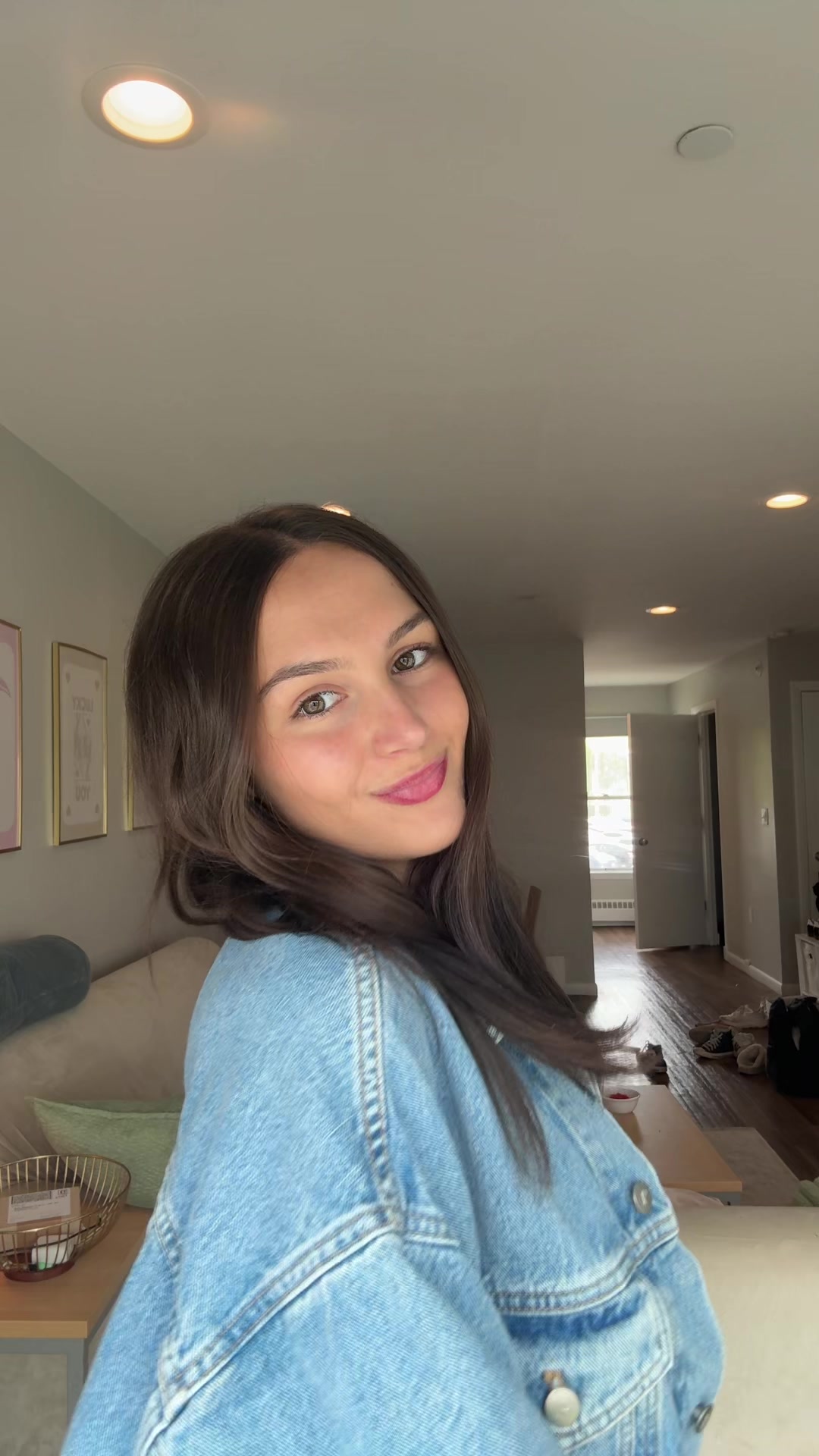@bellaamarks