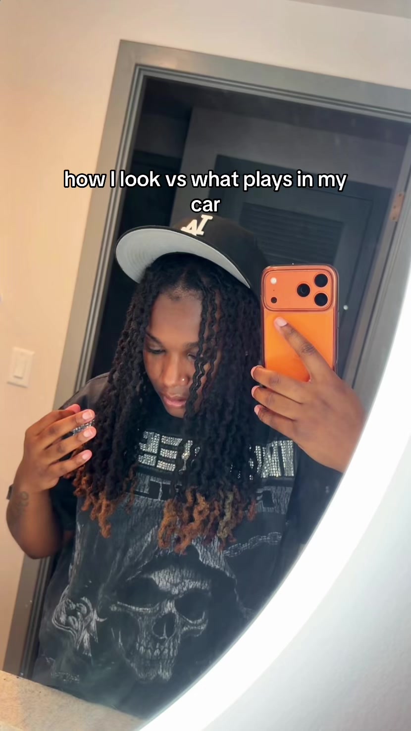 @T💫