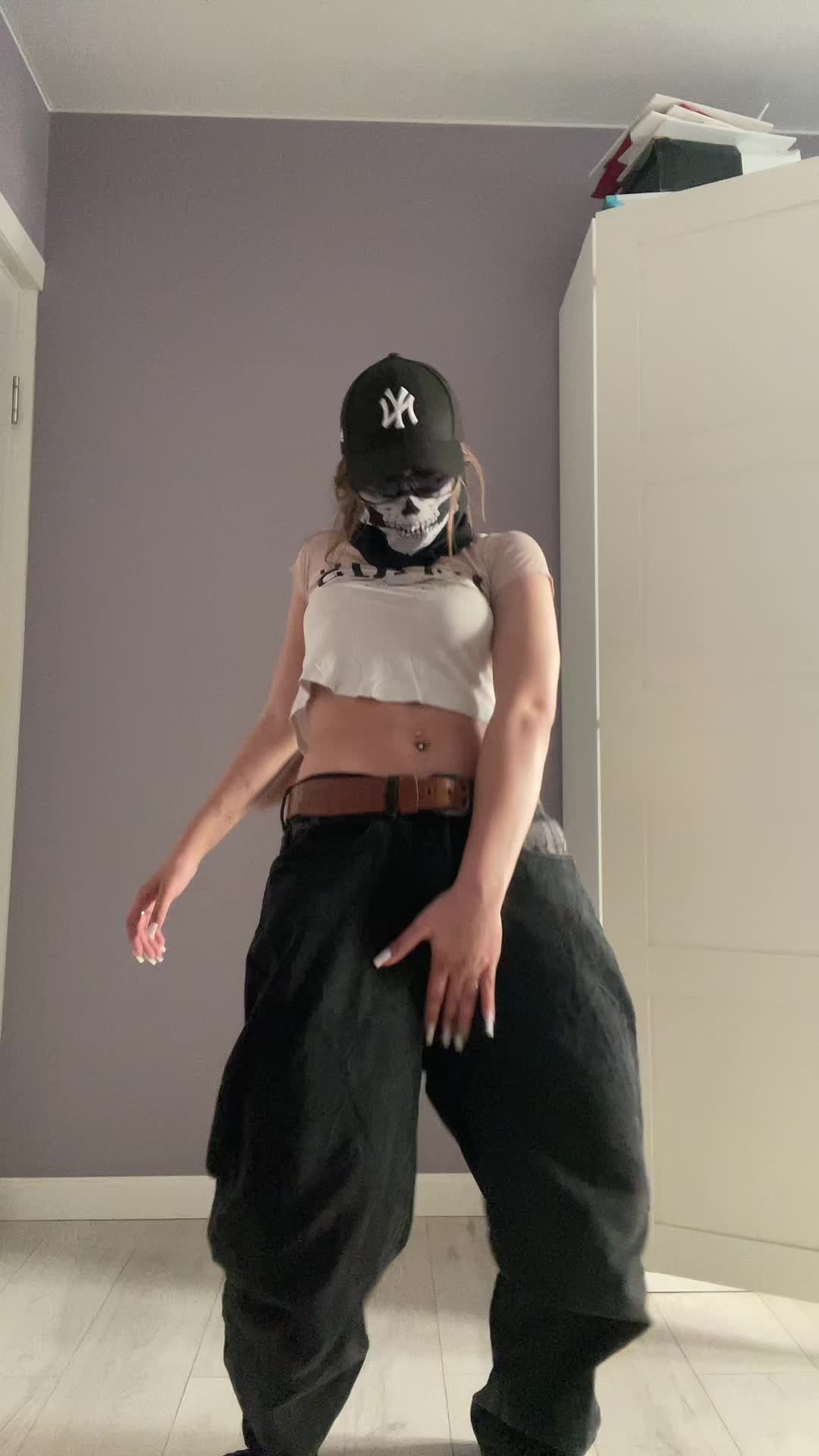@Sashley 🇷🇺