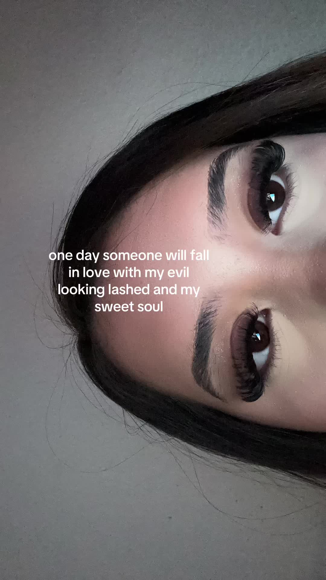 @️