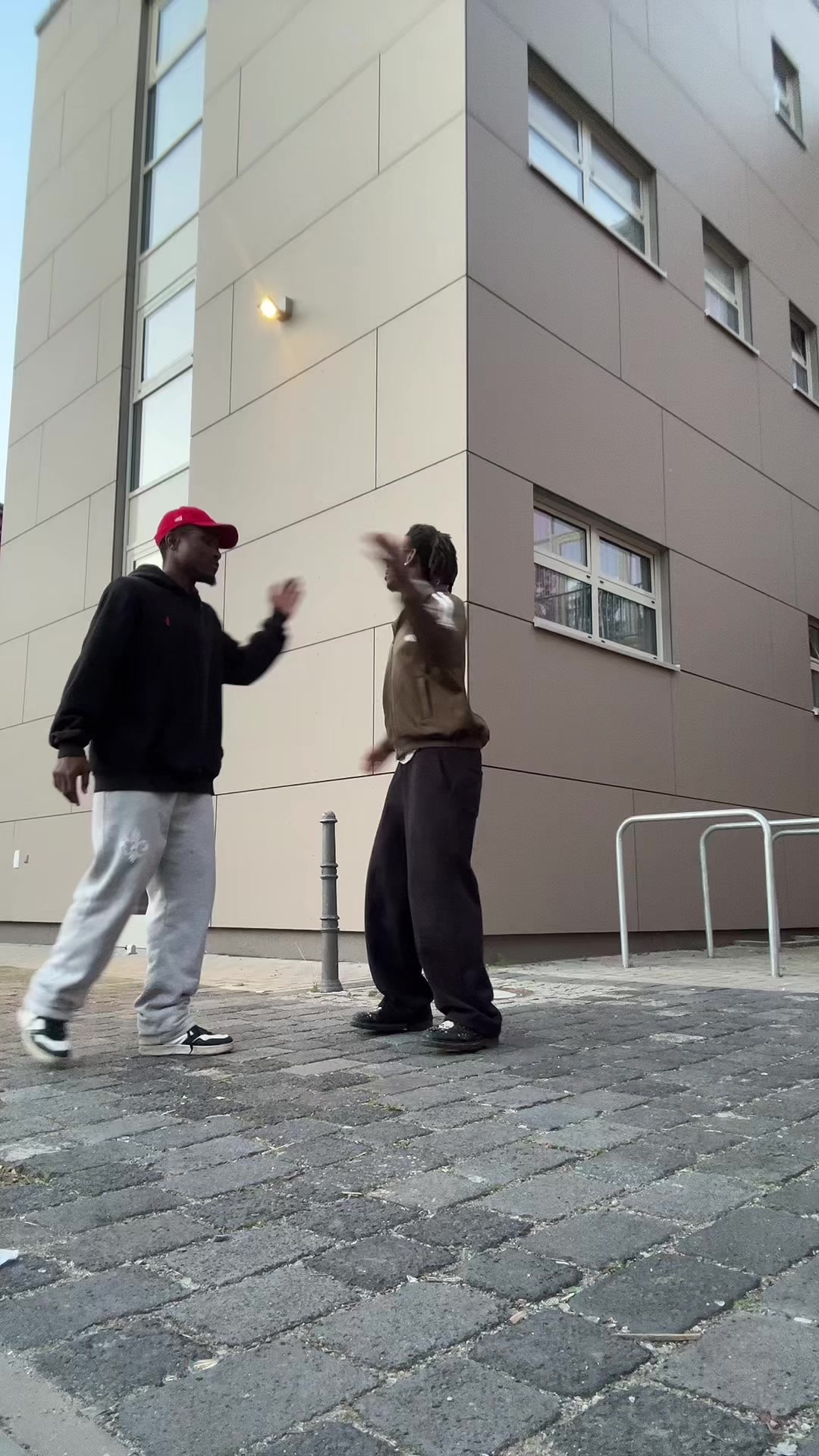 @&bdquo;CALL ME S&Auml;NG&ldquo;