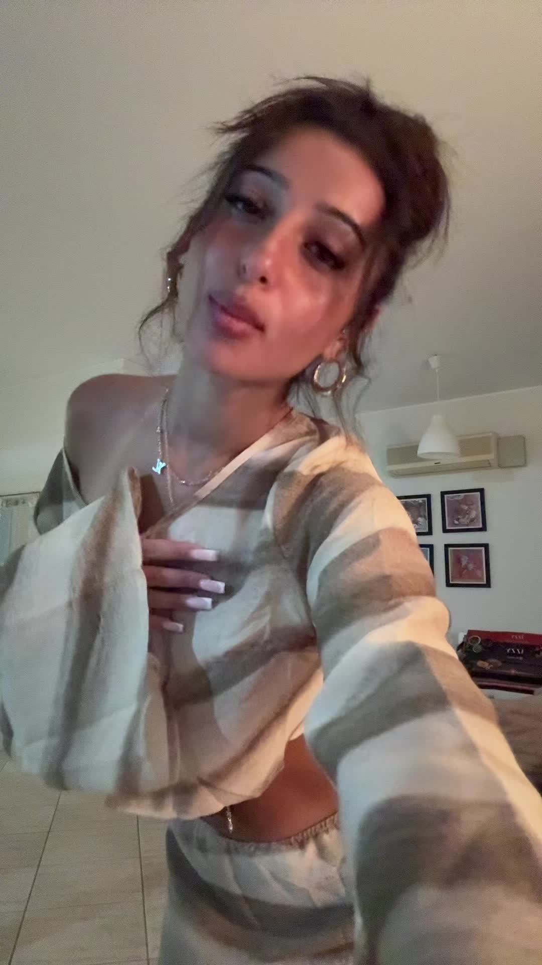 @lanushe