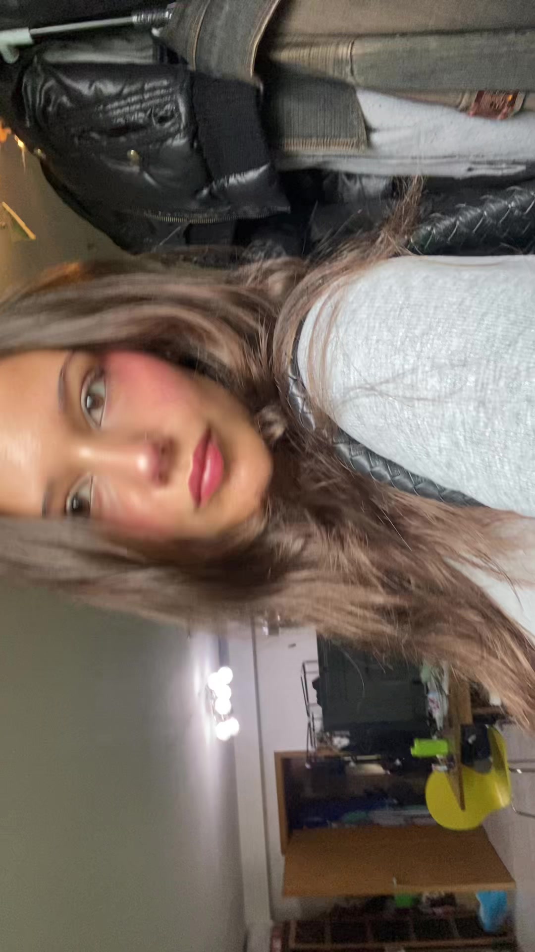 @𝐚𝐧𝐧𝐚