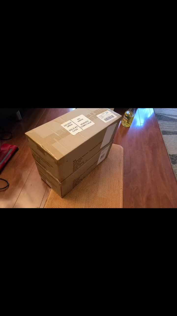 @UNIQGEEK
