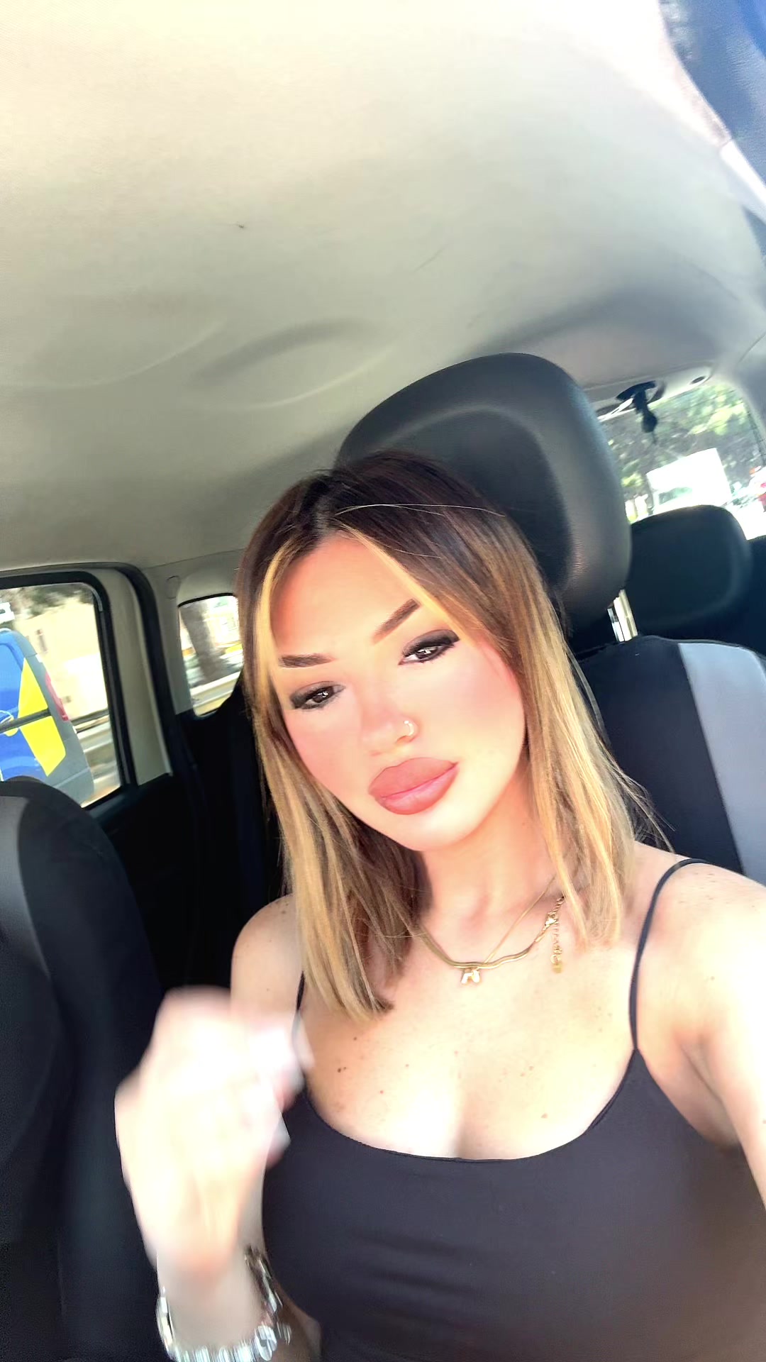 @M&alpha;ɾƚ&iota;ɳ&alpha;