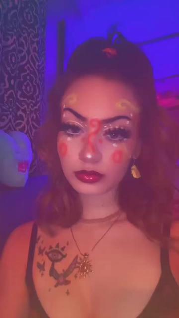 @Cloverleafcosmetics