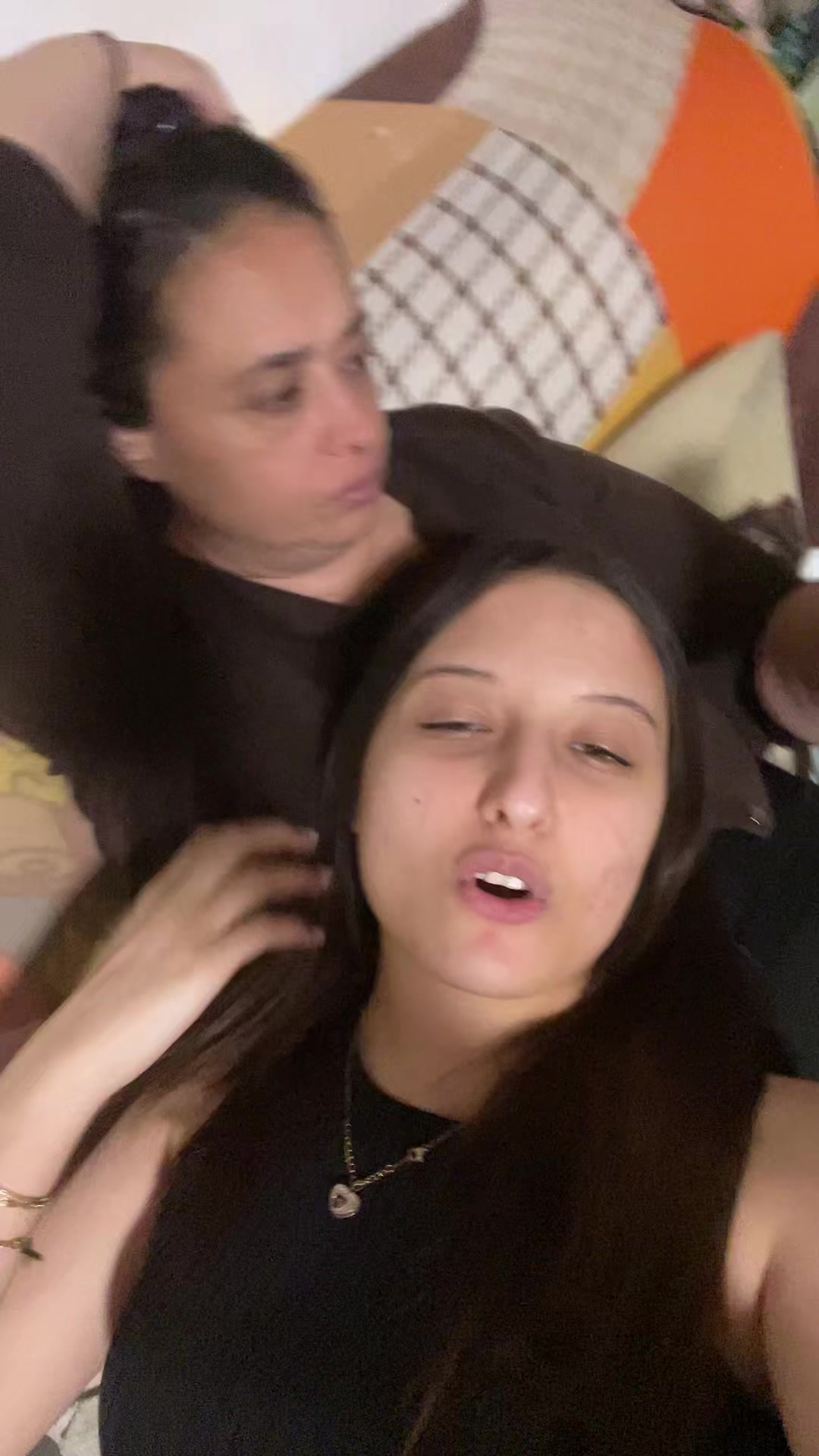 @🌓