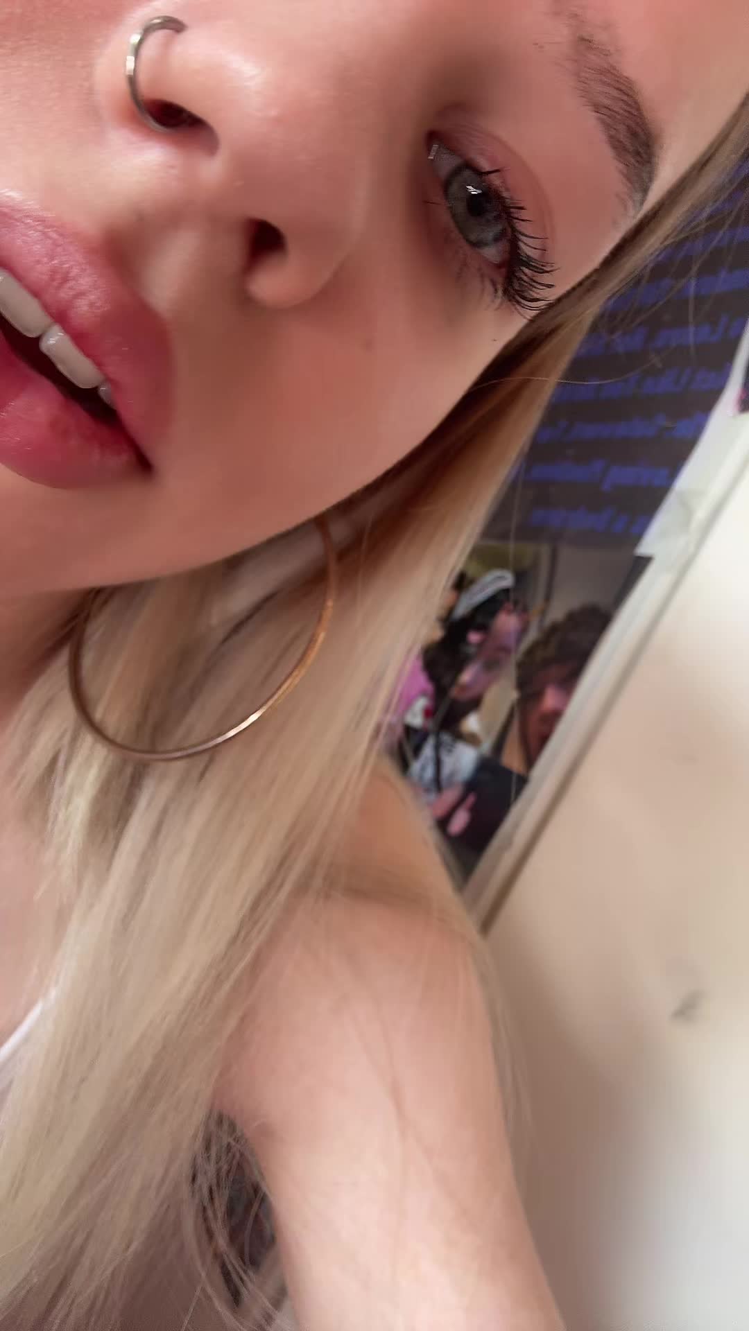 @Liz live Account ๐ซฉ