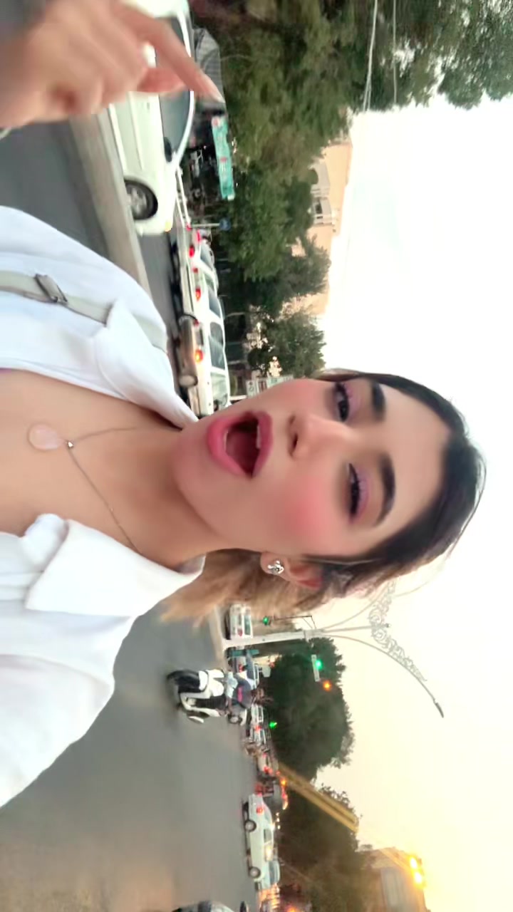 @Parnia Fallahpoor