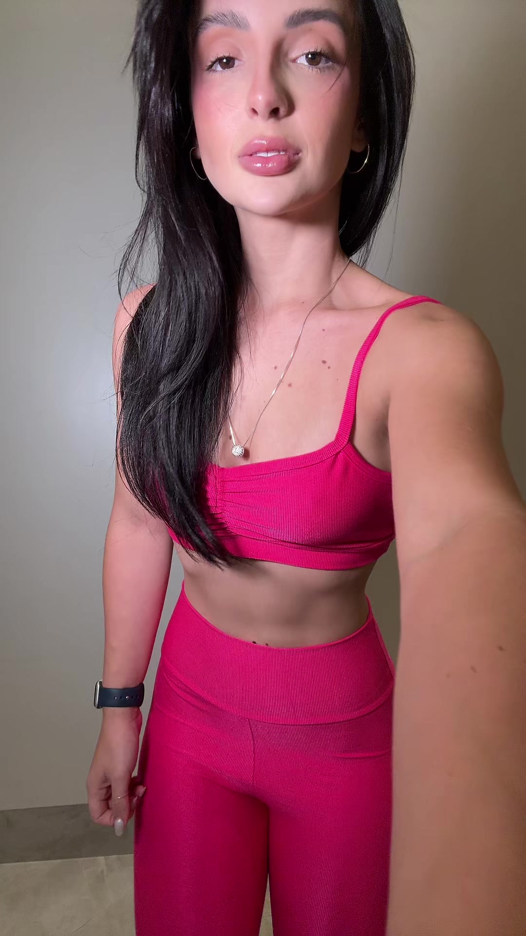 @Thayna