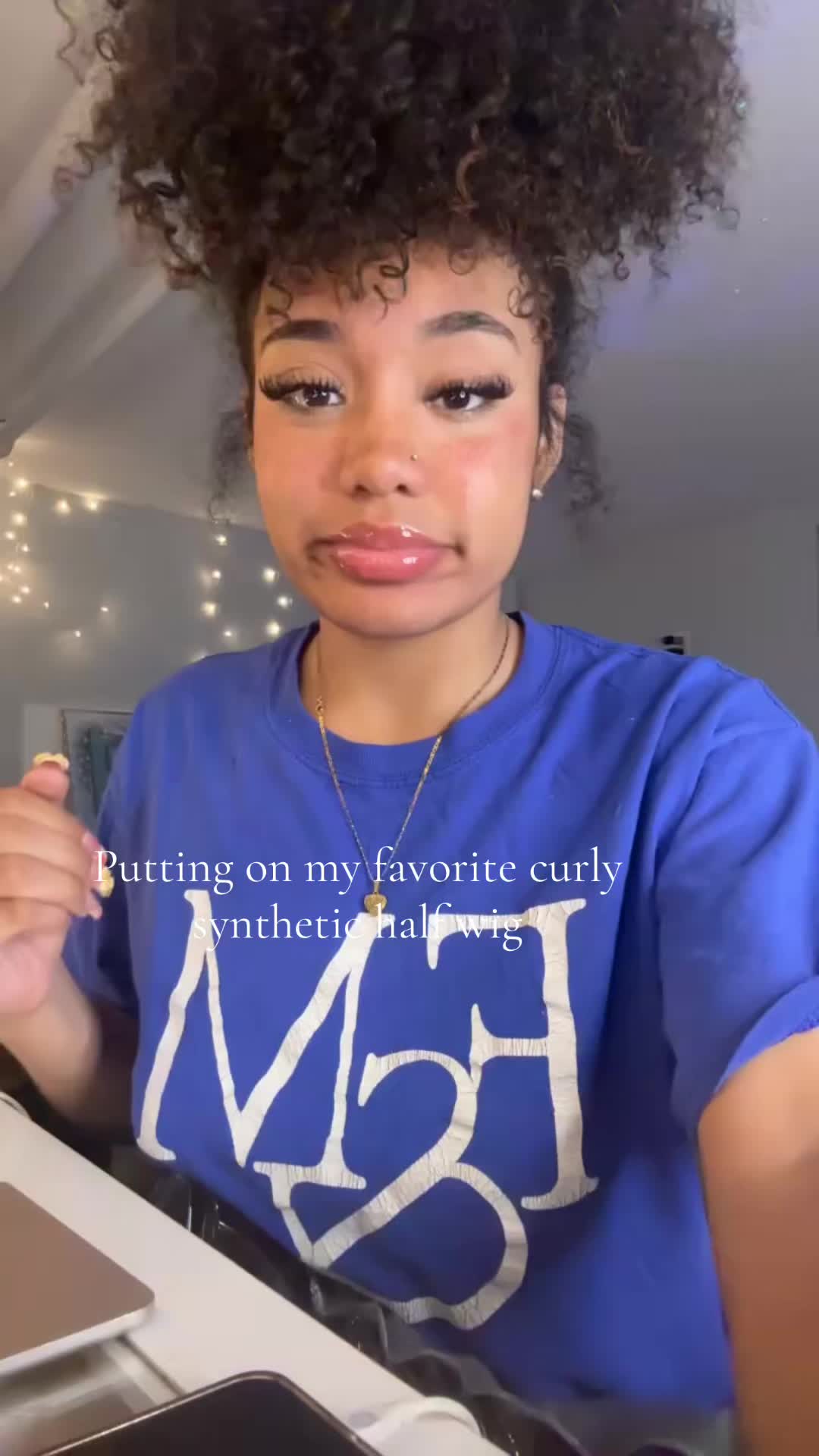 @<3😘