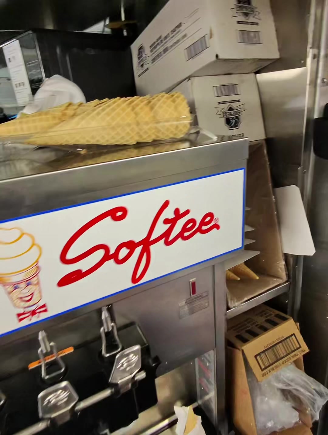 @fishtownmistersoftee