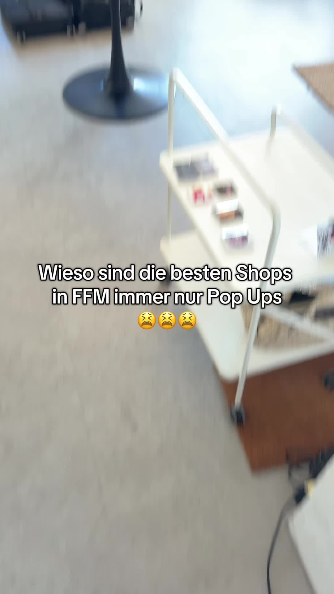 @Stillthrifting Onlineshop