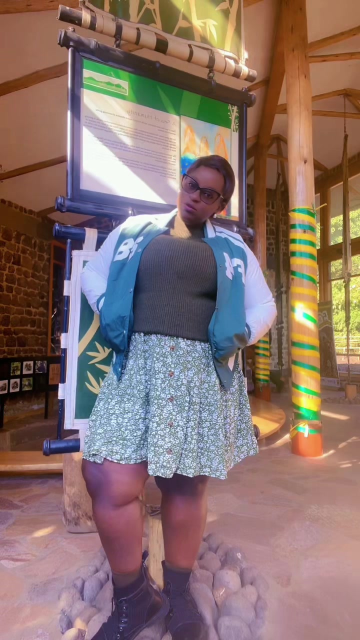 @SeraSmile🥰bushbeauty🦋🇺🇬