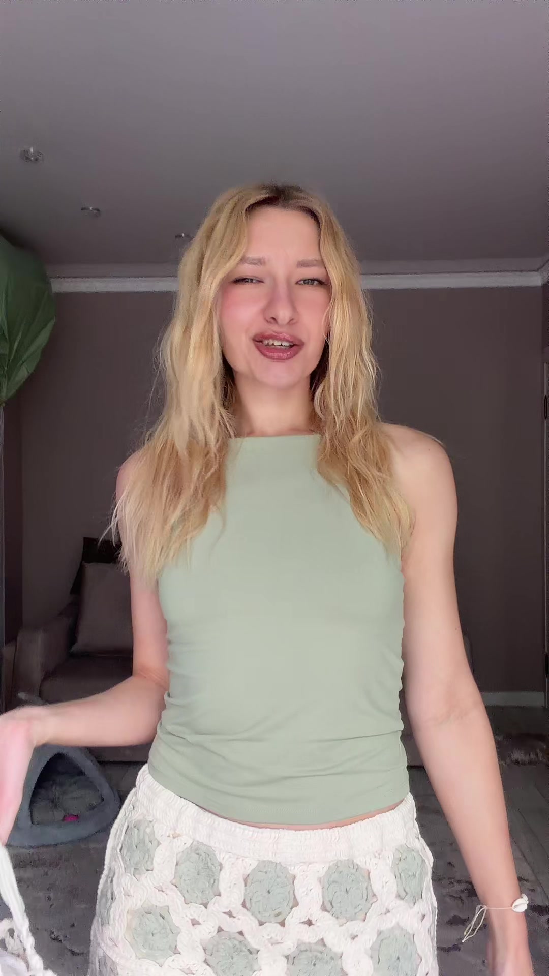 @aanast_ass