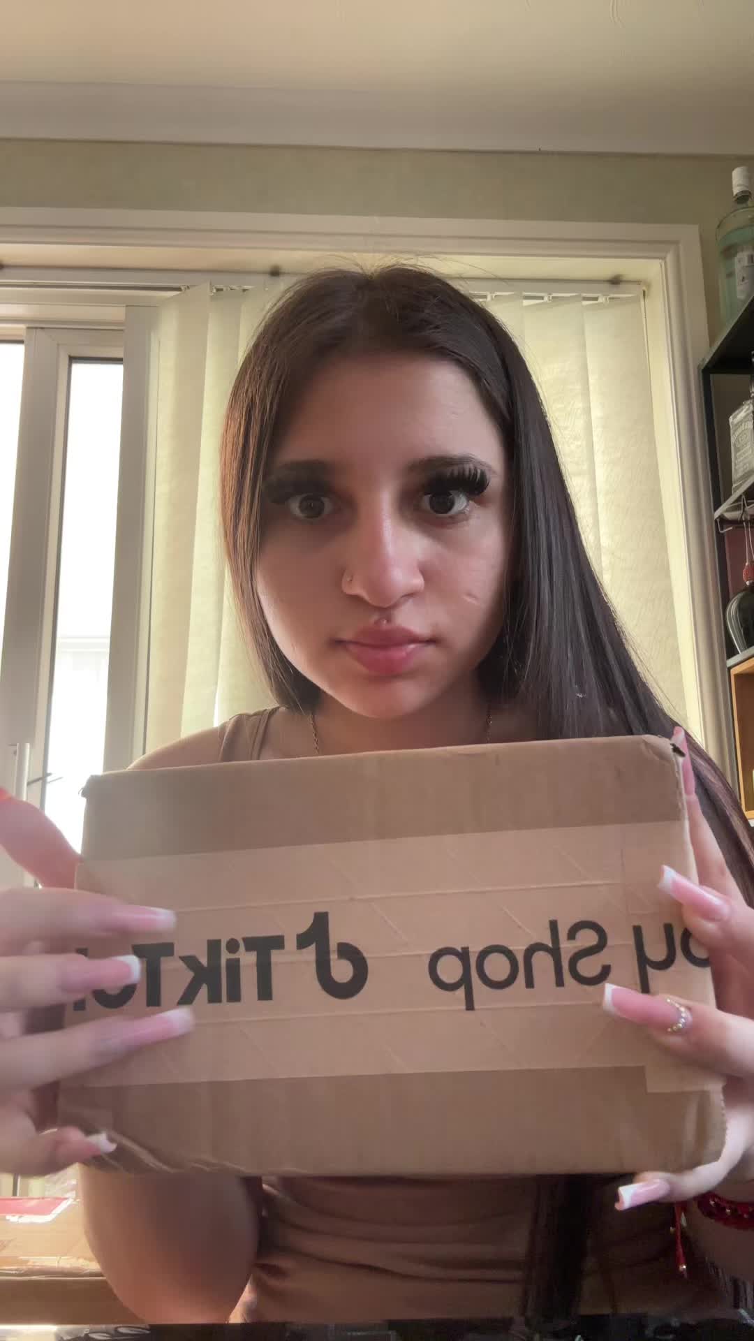 @Ionela