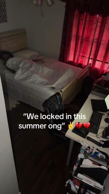 @kamstayystupid_