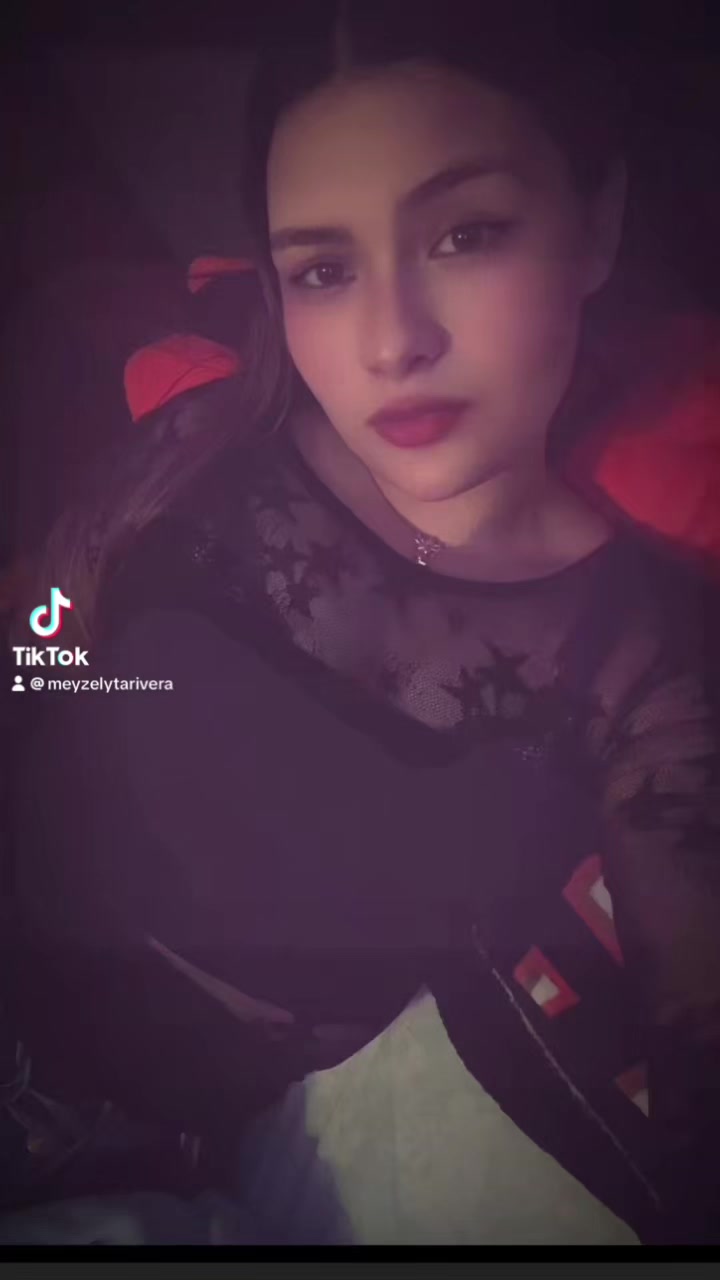 @Zey🌈🦄