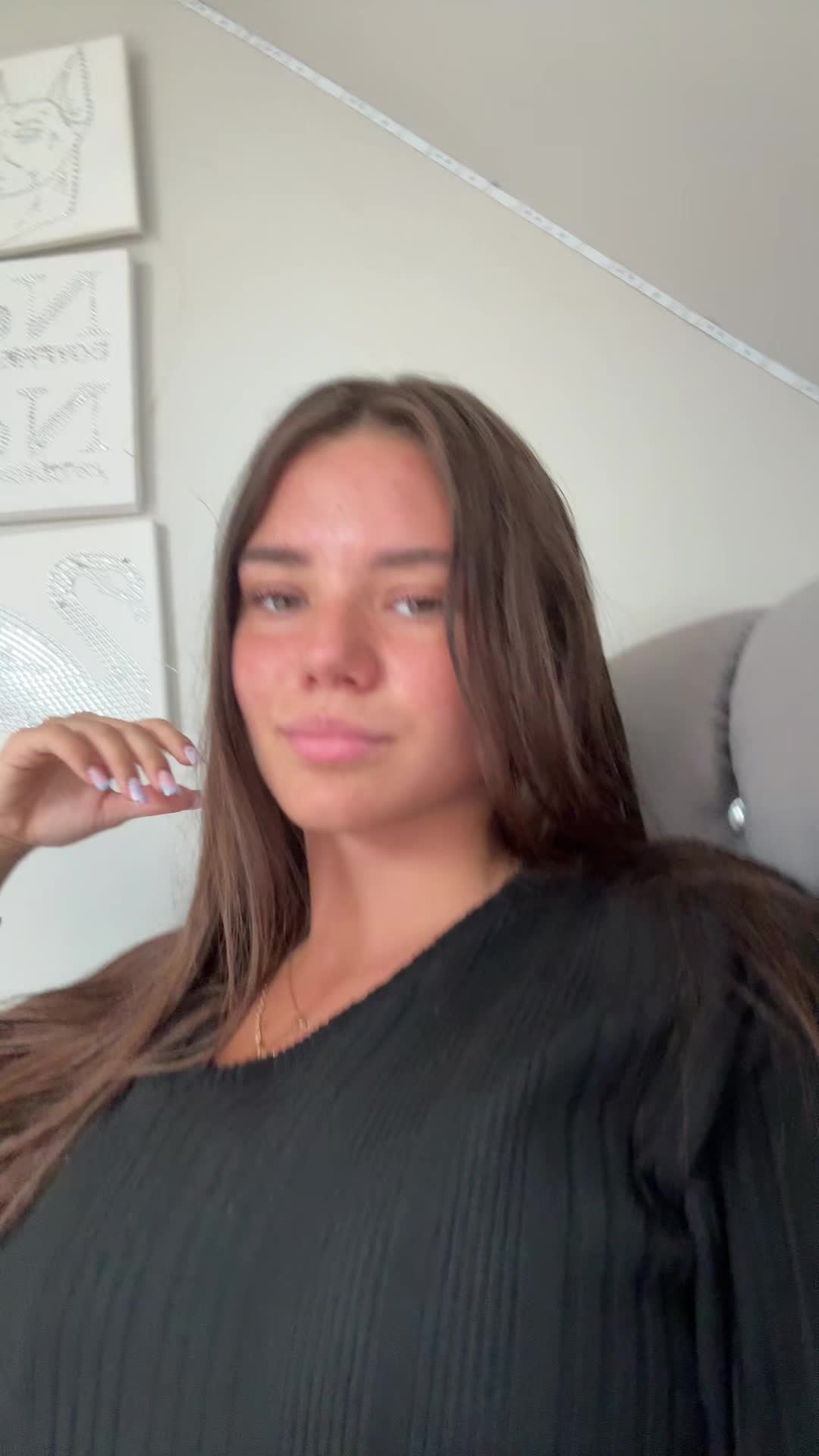 @user8321056702
