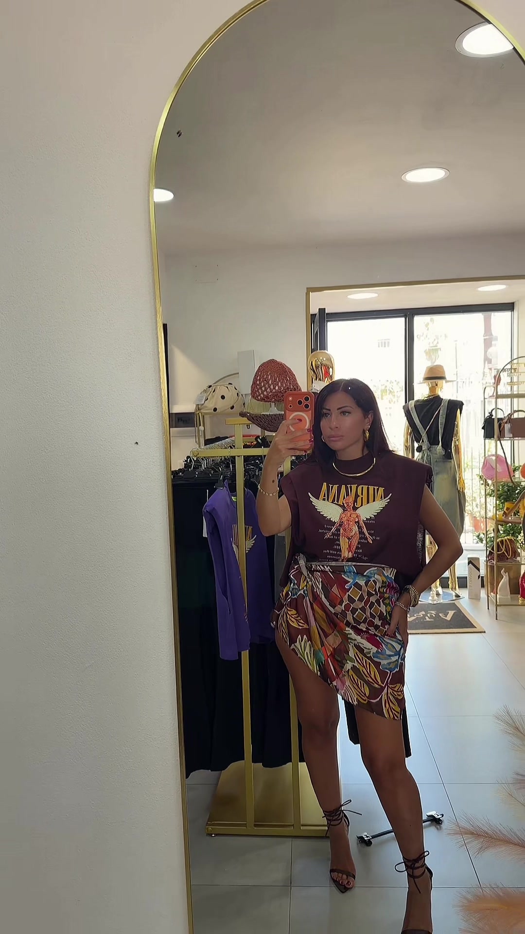 @Donna più luxury shop online