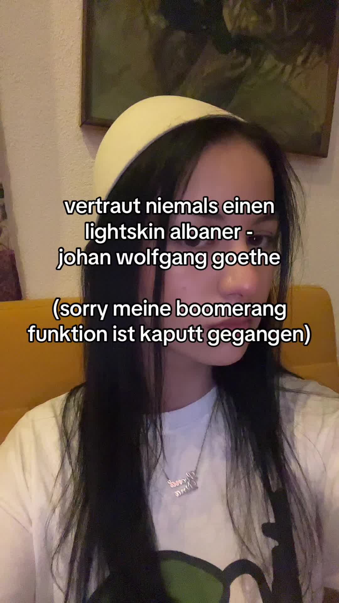@Leona