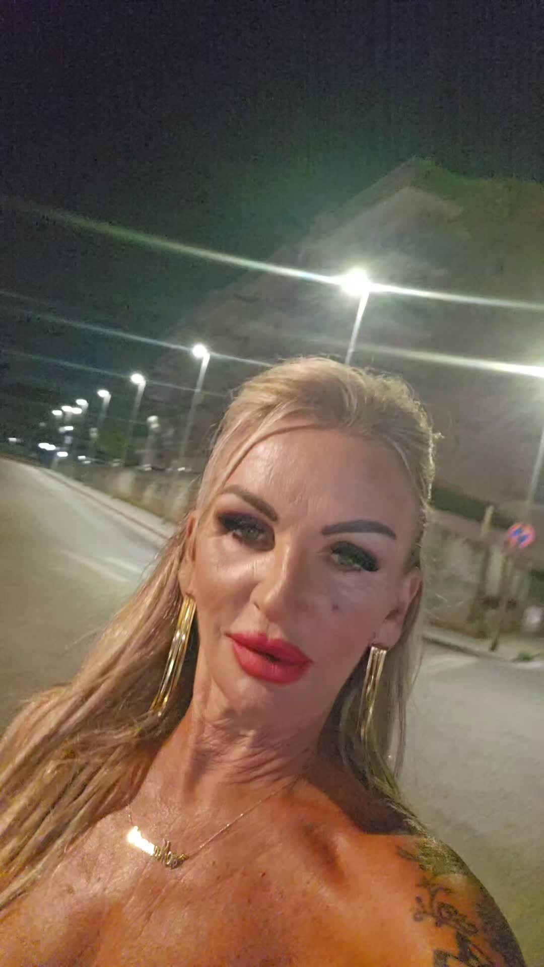 @Paola 65