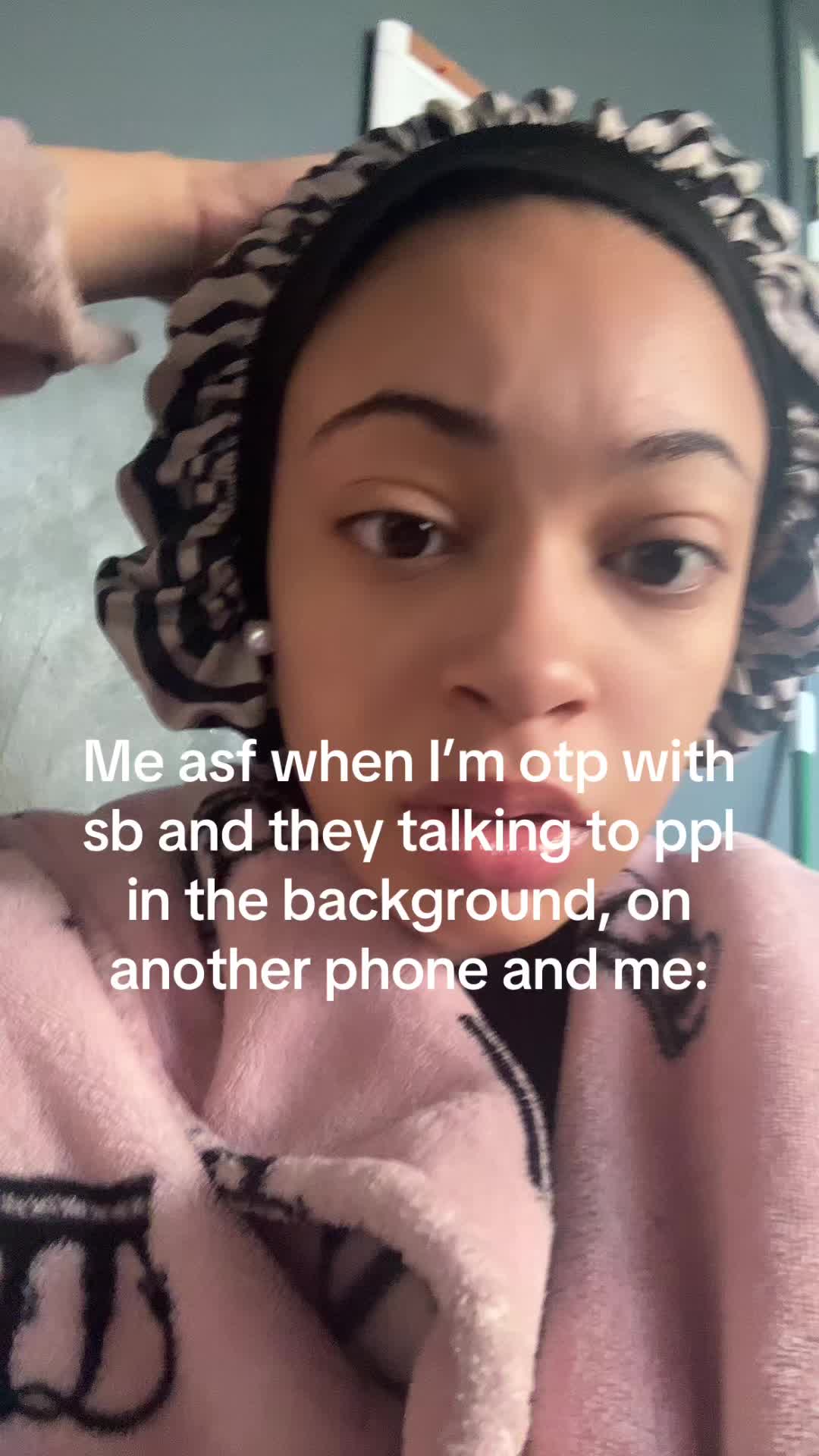 @⃟