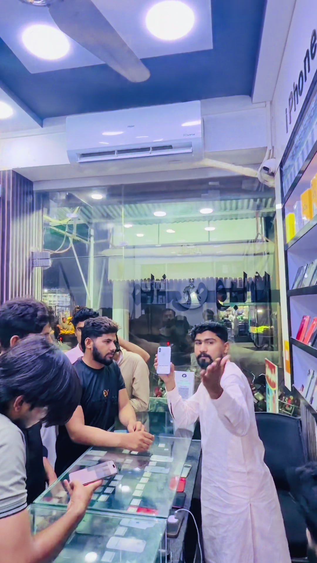 @Mani mobile gojra ✌️