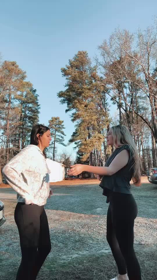 @Ava&spades;️