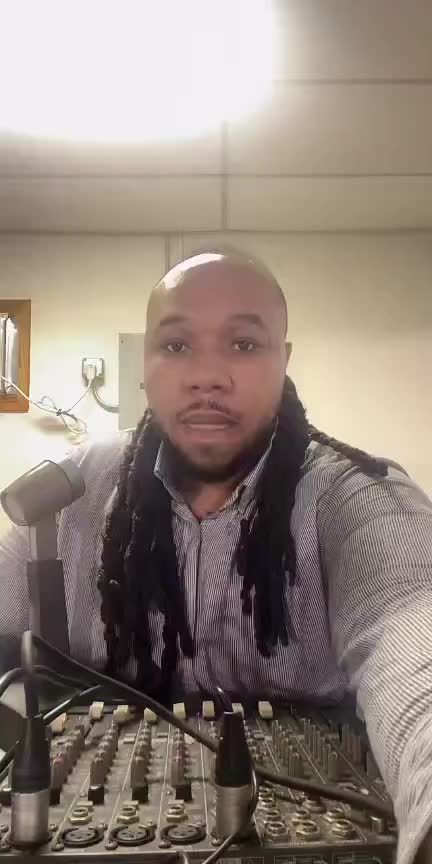 @Q. Smitty Deep Voice
