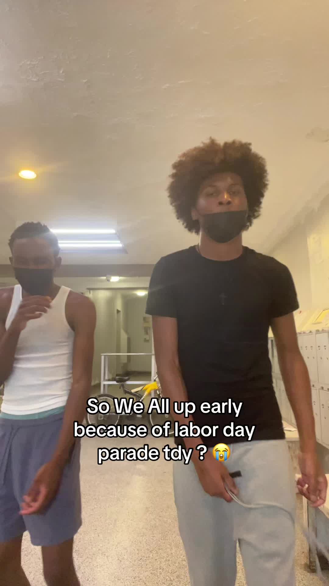 @‘ cj