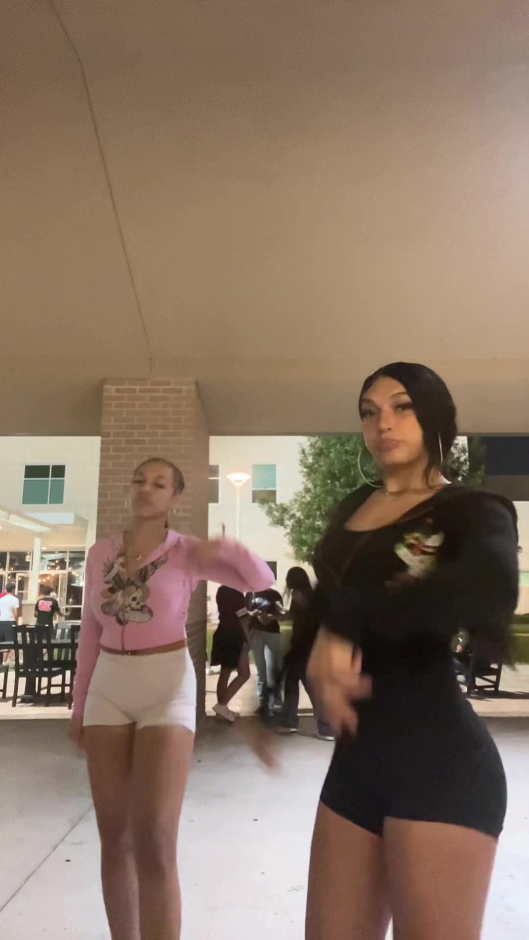 @𝑲𝒂𝒚𝒍𝒊𝒔𝒕𝒂 💸