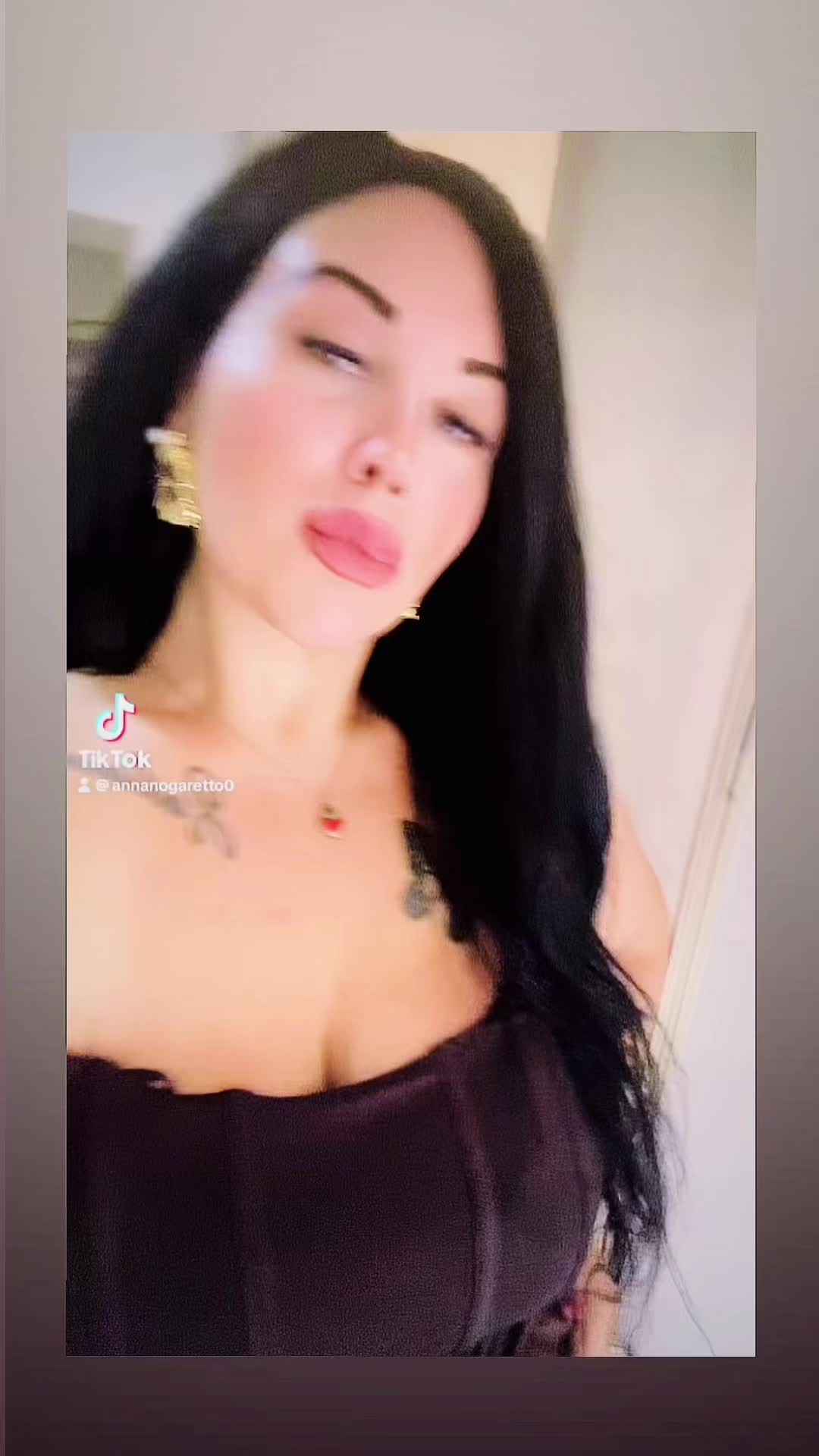 @Anna♌️