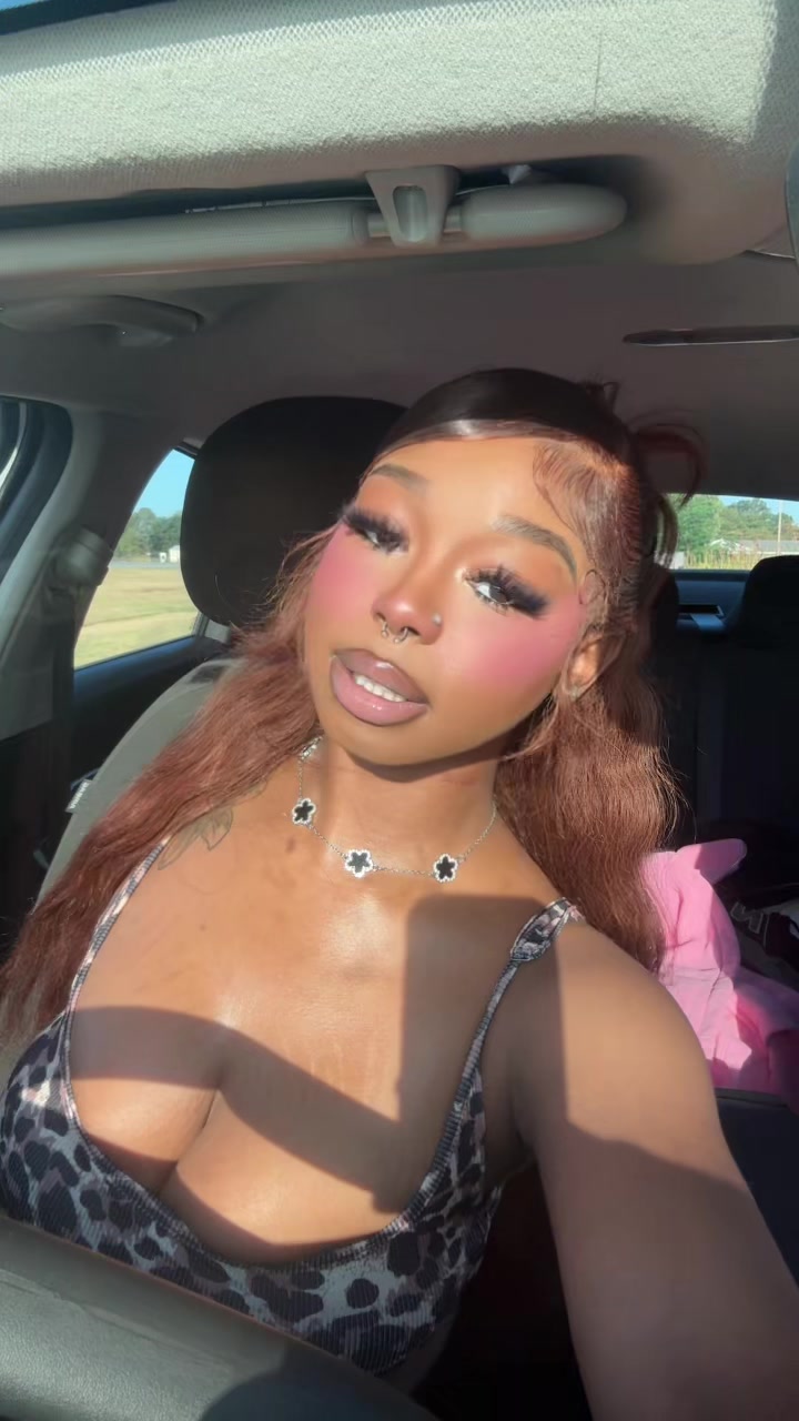 @alayahJ.