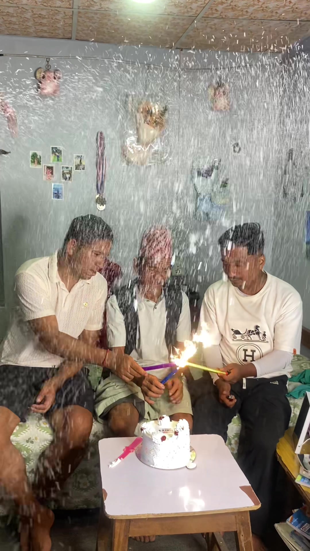 @प्र..!