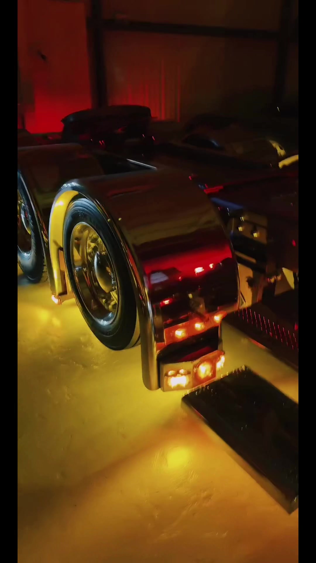 @truckshowjoe