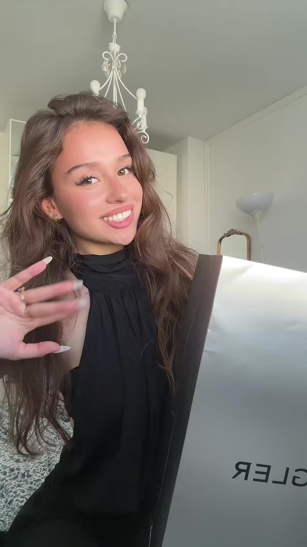 @nikihenc