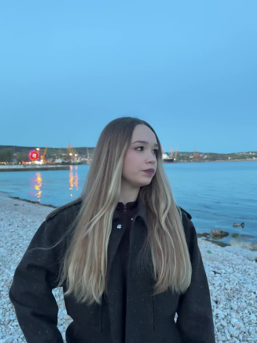 @снежа я