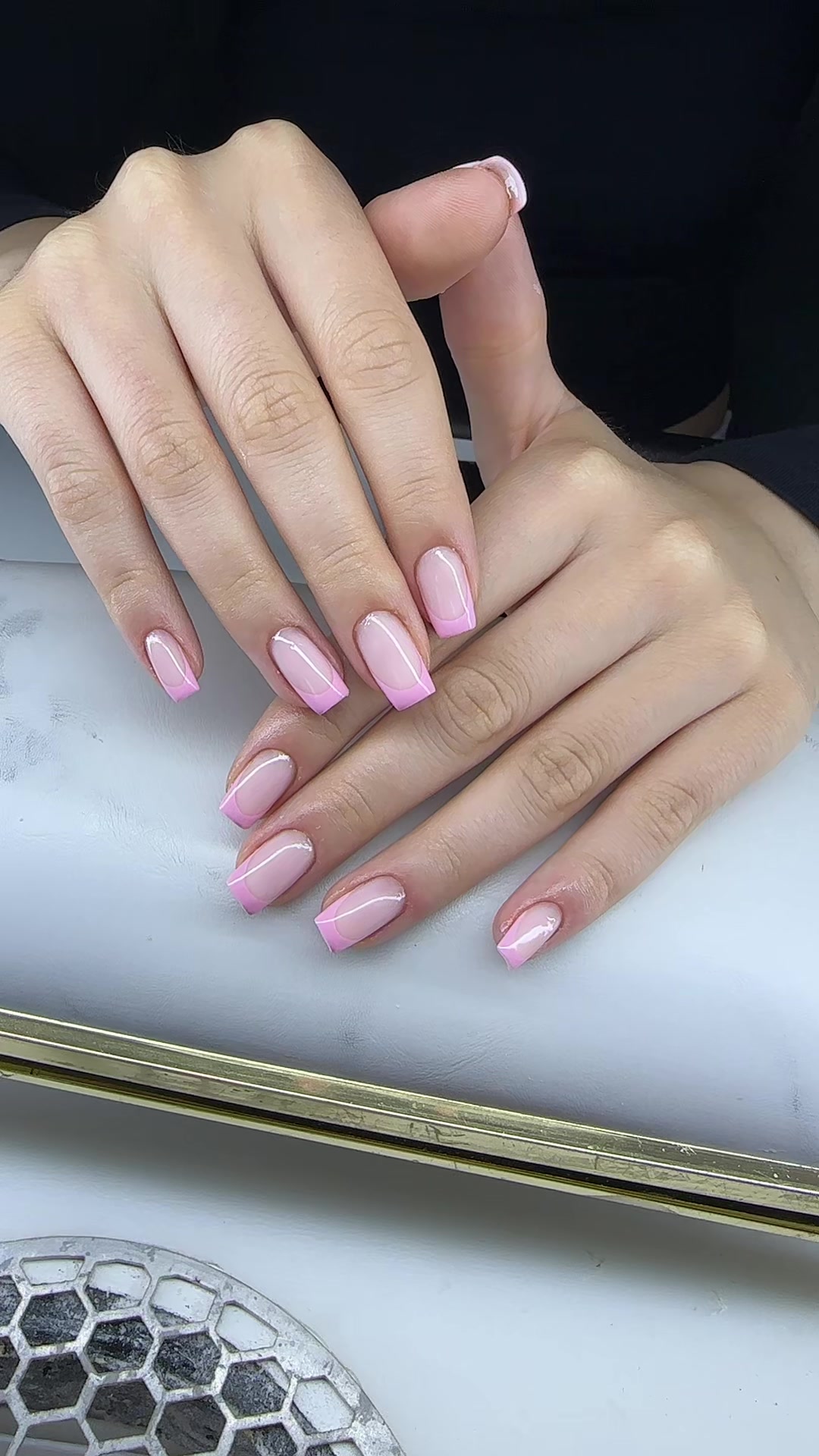 @Hairartist_nails