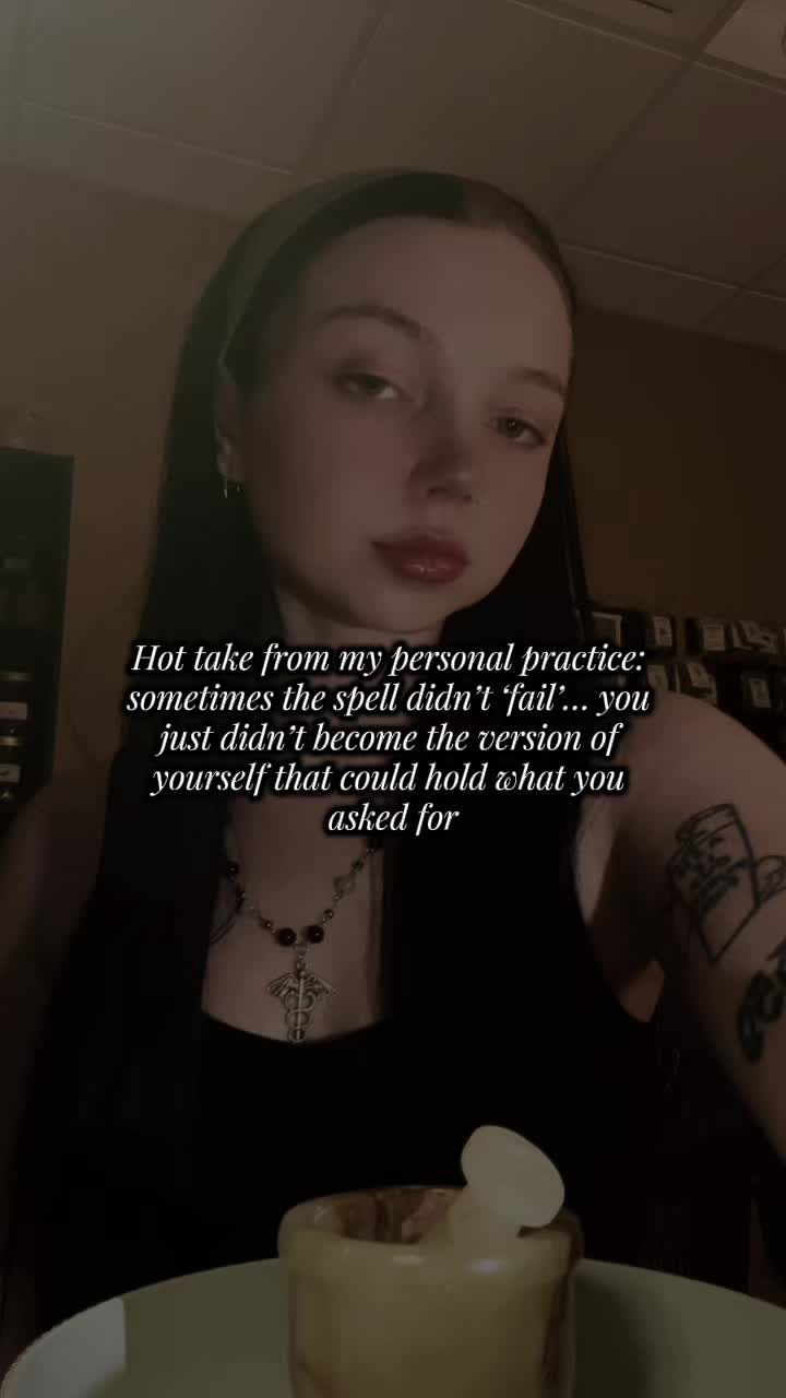 @Autumn,The Baked Witch 🏛️🏺