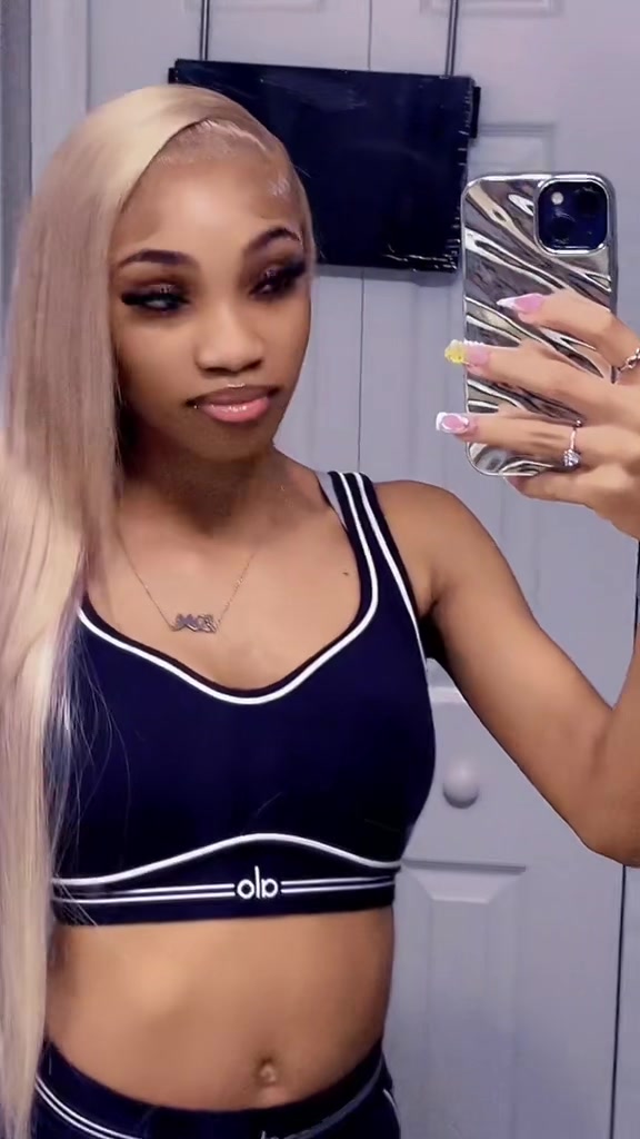 @desiree