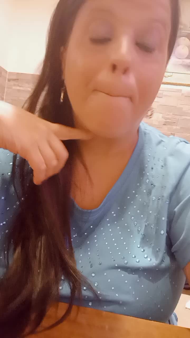 @Valentina  candela